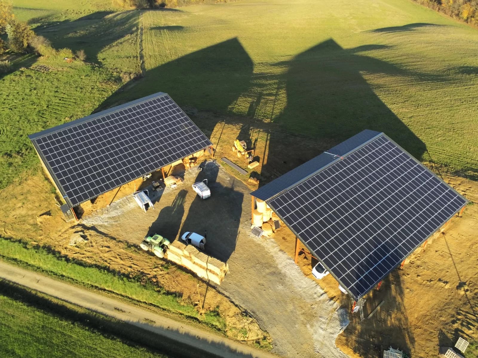 Centrale photovoltaïque sur hangar agricole