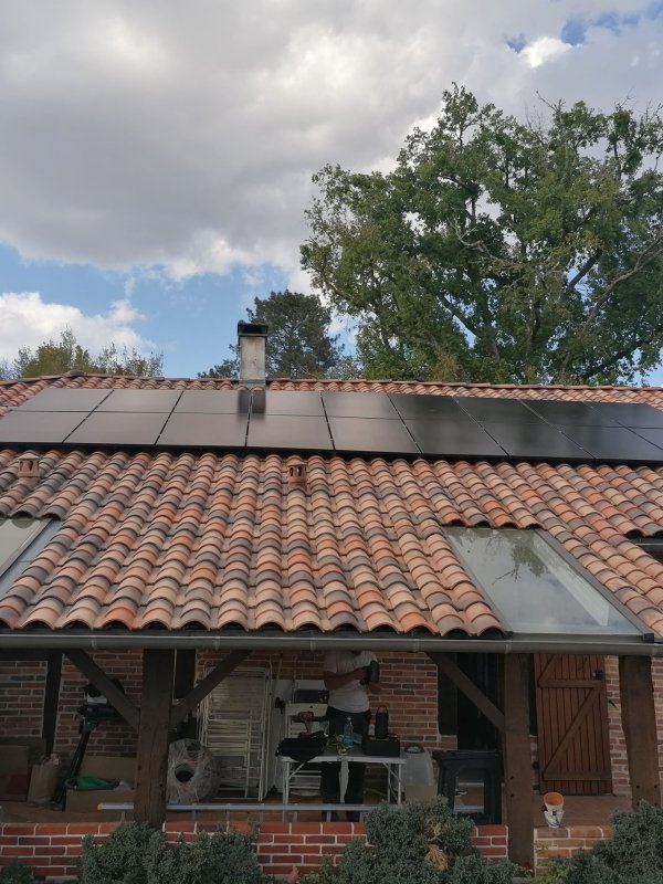 Autoconsommation au fil du soleil &agrave; LALUQUE (40)